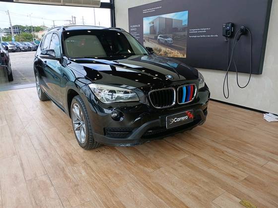 BMW X1 2.0 16V TURBO ACTIVEFLEX XDRIVE28I SPORT 4P AUTOMÁTICO BMW X1 2.0 16V TURBO ACTIVEFLEX XDRIVE28I SPORT 4P AUTOMÁTICO
